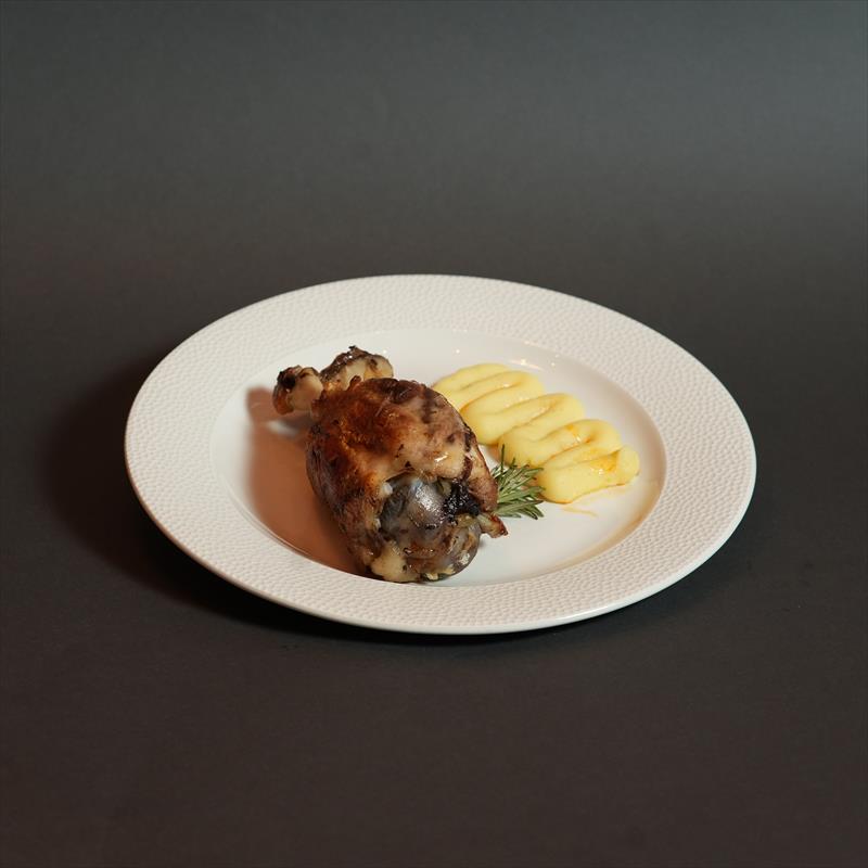 СВИНСКА КОЛЕНИЦА